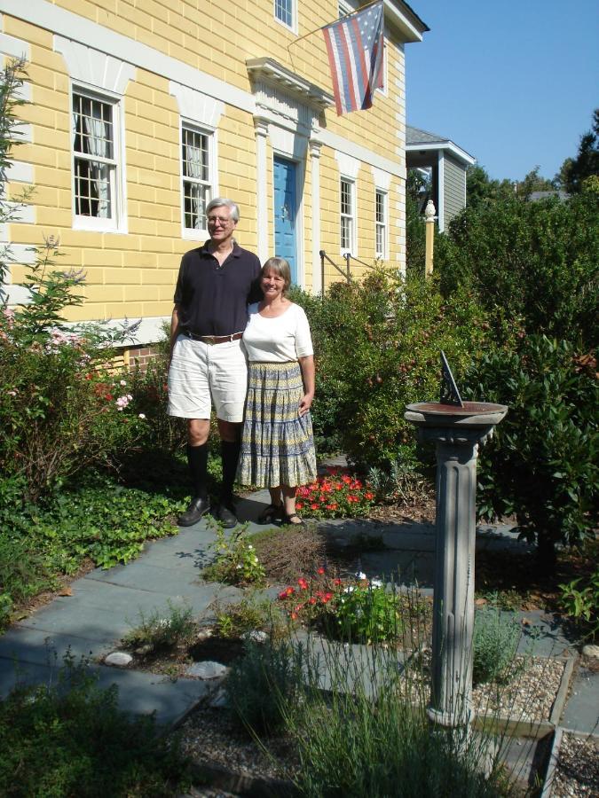 Newport House Bed & Breakfast Williamsburg Eksteriør billede